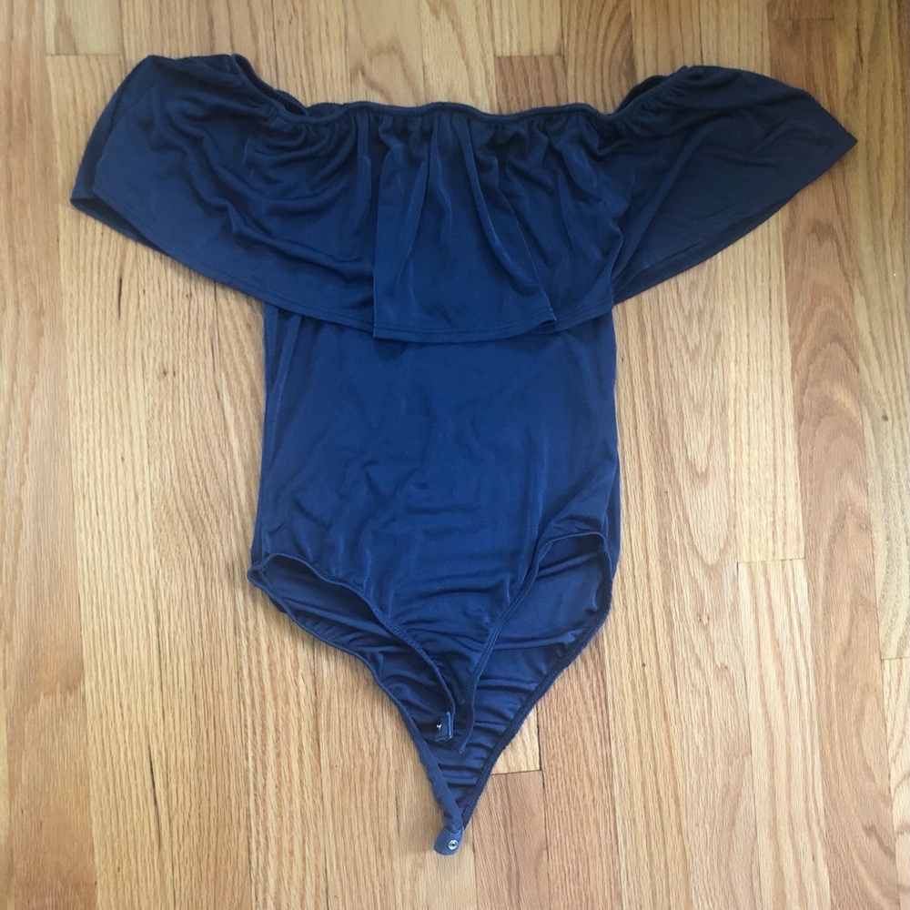 FOREVER21 Off the Shoulder Ruffle Bodysuit